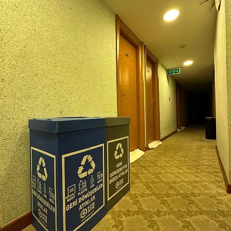 Hotel Okur 2*