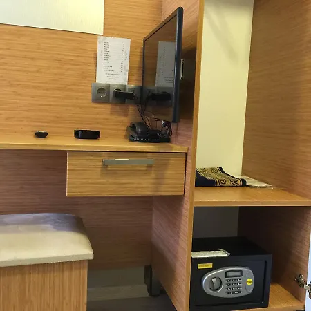 Hotell Okur 2*