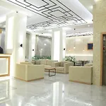 מלון Okur 2*